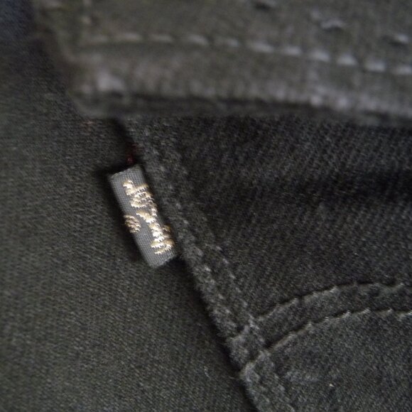 Levi's 525 Perfect Waist Straight Leg Jeans 31X32 - Picture 7 of 12